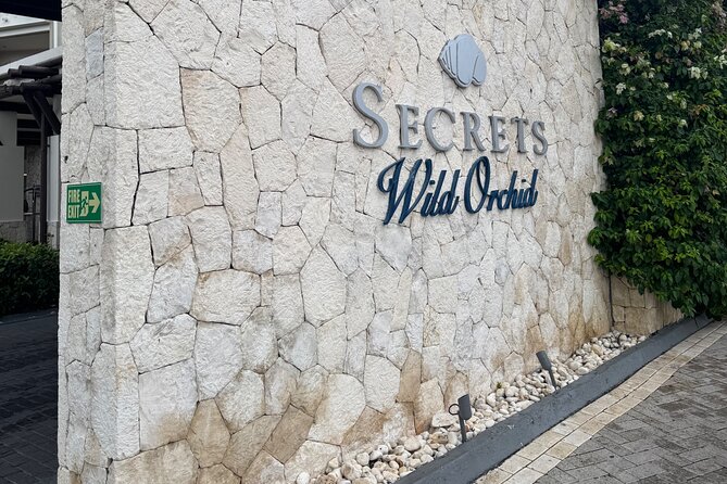 Private Airport Transfers To Montego Bay Hotels - Booking value: $20 per person and when it makes sense