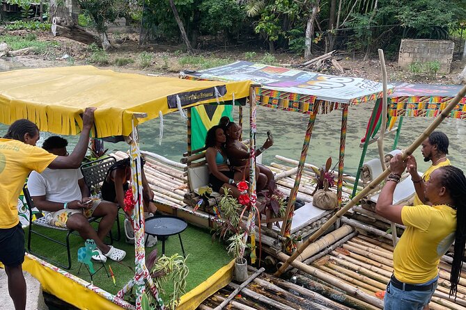 Private Bamboo Rafting in Montego Bay - Fresh coconut and included water: small details that matter