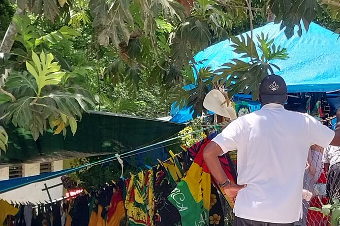 Private Bamboo River Raft with Limestone Massage in Montego Bay - Private bamboo raft with limestone foot massage in Montego Bay