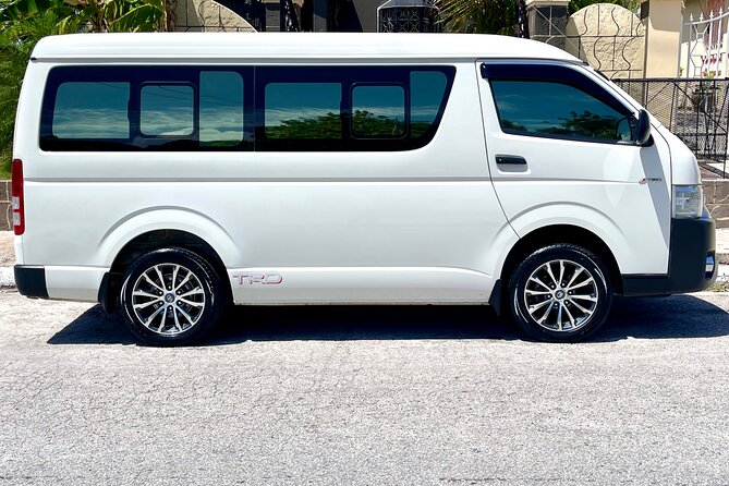Private Jamaica Transport - Drop-Off at Your Hotel Lobby Without the Usual Chaos