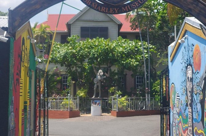 Private Kingston and Bob Marley Museum Tour from Falmouth - Should You Book This Kingston and Bob Marley Museum Tour?