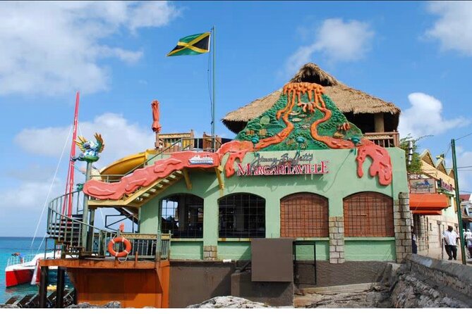 Private Montego Bay City Tour with Sightseeing and Shopping - Doctors Cave Beach: Classic Montego Bay Sea Time
