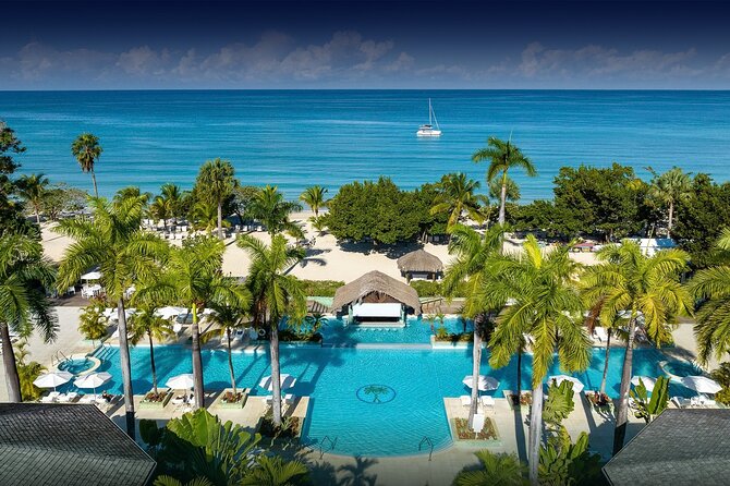 Private Montego Bay Jamaica Airport Transfer to Hotels in Negril - Getting Picked Up at MBJ: What You Can Expect Right Away