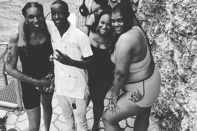 Private Negril 7 Mile Beach and Rick's Cafe Tour from Montego Bay - Who this tour fits best