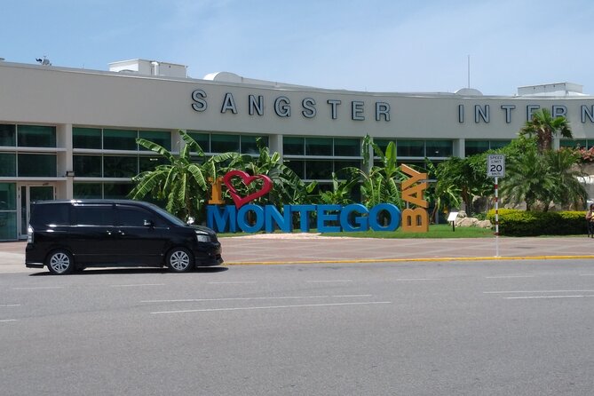 Private Round Trip Airport Transfer from Montego Bay to Negril - Return Trip to MBJ: Less Stress the Day You Leave Negril