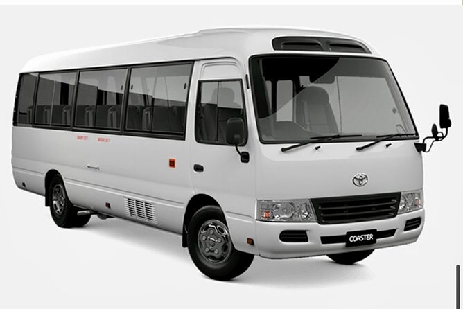 Private Roundtrip Airport Transfer to Resorts in Montego Bay - On the Road: Conversation, Store Stops, and Quick Wins