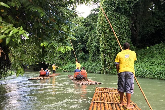 Private Roundtrip Transportation to Martha Brae Rafting - The Car Ride: Comfort, Time, and What to Expect