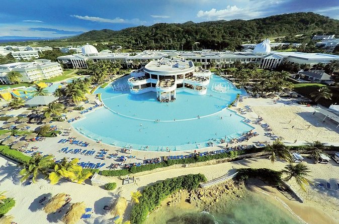 Private Sangster Airport Transfer to Grand Palladium Resort - Booking Timing: How Far Ahead Helps (and How Late Still Works)