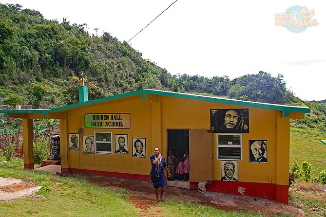 Private Tour Day-Trip Nile mile Bob Marley House With Admission - The Bob Marley Mausoleum stop: what your museum time really includes