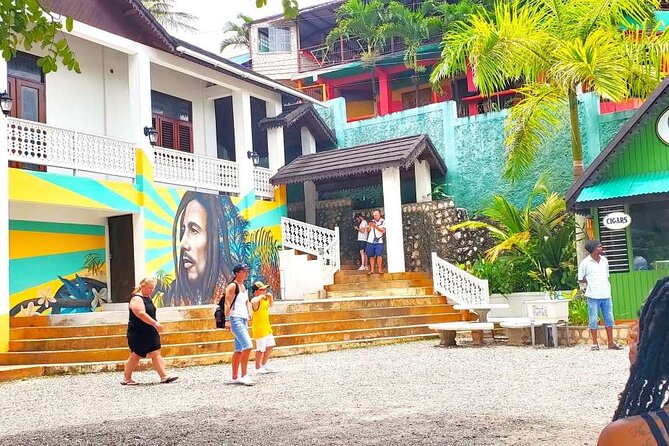 Private Tour Day-Trip Nile mile Bob Marley House With Admission - Pickup, transportation, and comfort perks that save your energy