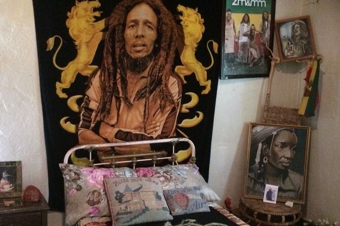 Private Tour Day-Trip Nile mile Bob Marley House With Admission - Multimedia exhibits and interactive displays: getting more than a sightseeing checklist