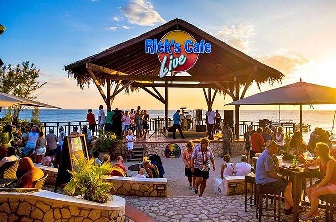 Private Transfer Airport to Montego bay Hotels in Jamaica - Comfort and safety: why this is worth paying for
