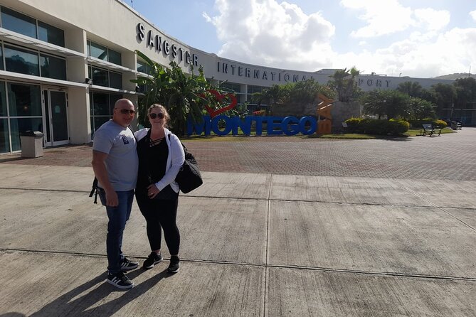 Private Transfer Airport to Montego bay Hotels in Jamaica - What happens during the ride (and what you get along the way)