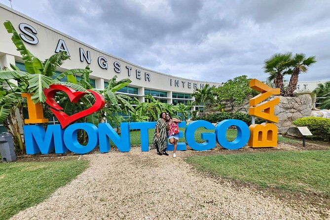 Private Transfer From Montego Bay Airport to Hotels in MontegoBay - Pickup, Mobile Ticket, and Finding Your Car Without Stress
