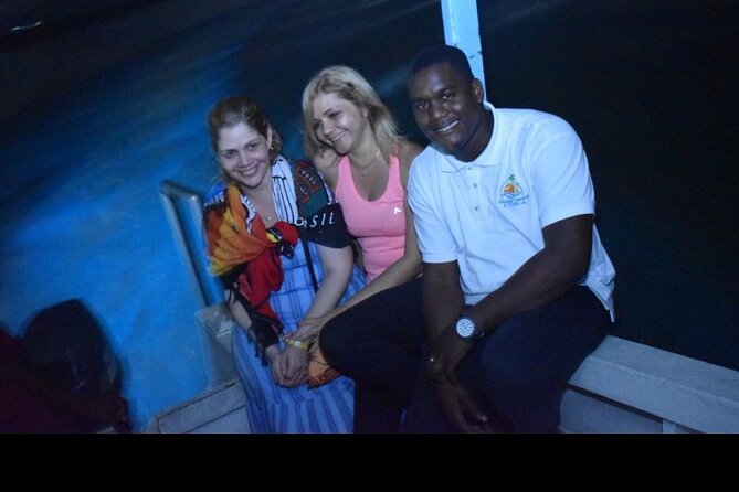 Private Transfers From Montego Bay To Luminous Lagoon - The Glowing Water: How to Get the Best View on a Rainy Night