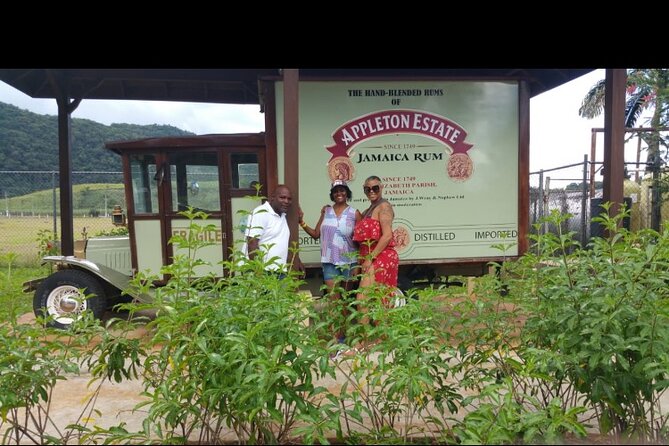 Private Transportation from Montego Bay to Appleton Estate & Pelican Bar - Floyd’s Pelican Bar: boat ride, Red Stripe, and ordering seafood