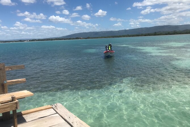 Private Transportation from Montego Bay to Appleton Estate & Pelican Bar - Budget reality check: price, admission fees, and meals