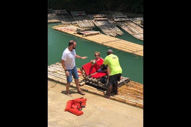 Private transportation from Montego Bay to Martha Brae River Rafting Tour - Reddie Transfers and Tours JA: the drive is part of the value