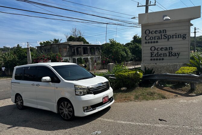 Private transportation to resorts in Negril, Montego Bay,Trelawny - The Little Safety and Comfort Details That Add Up