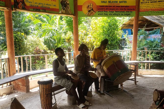 Rastafari Indigenous Village Tour - The Meditative Labyrinth Walk: Calm Time in the Middle of a Tour Day