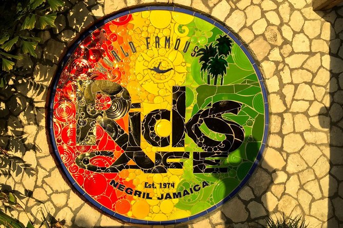 Rick's Café and Seven Mile Beach Private Tour - Who This Private Tour Fits Best