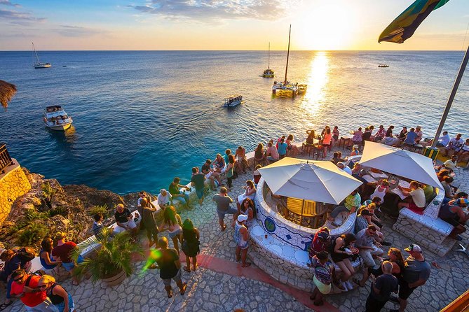 Ricks Cafe & Negril Highlights From Montego Bay - Negril Lighthouse: A Short Stop With Real-Place History