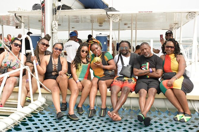 Ricks Cafe Party Cruise with Open Bar & DJ MONTEGO BAY RESORTS - If the sea is rough: how the day adapts without spoiling everything