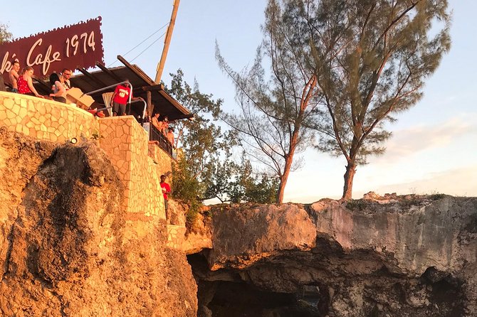 Ricks Cafe + Shopping - Who should book Rick’s Cafe + shopping from Montego Bay?