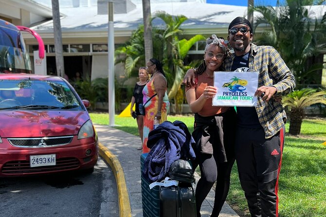 RIU Reggae Palace and RIU Montego Bay Private Airport Transfer - The 10-to-15-Minute Ride: Smooth Transport and Safety First