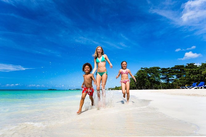 Seven Mile Beach and Ricks Cafe Private Tour. - Practical Tips I’d Use for a Day Like This