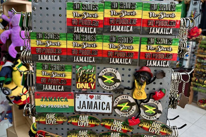 Shopping and Sightseeing Local Guided Tour In Montego Bay - Dead End Beach: a quick, public-beach reality check