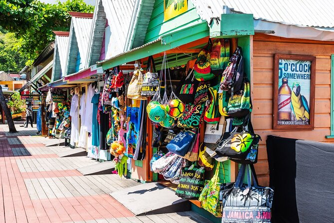 Sightseen tour and Souvenir shopping with private transportation in Montego Bay - How your guide can save you from souvenir mistakes