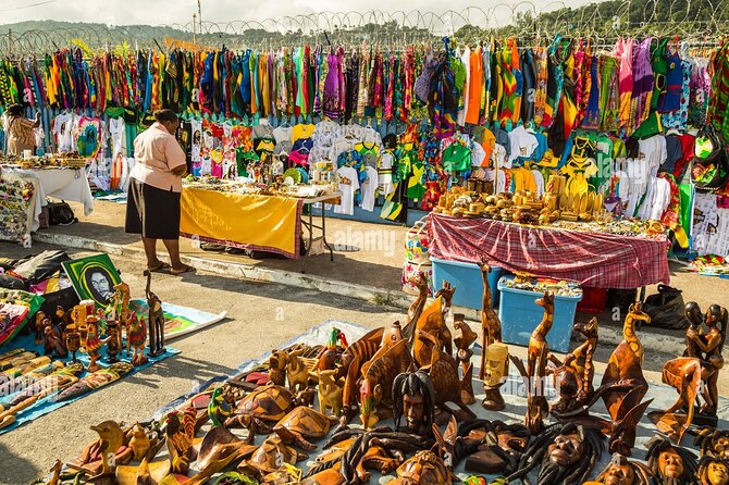 Sightseen tour and Souvenir shopping with private transportation in Montego Bay - Optional extra hour: the bargaining time upgrade