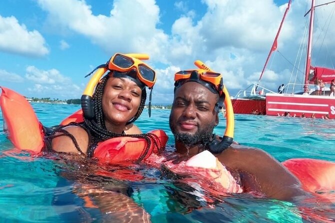 Snorkeling and Shopping in Montego Bay with Hotel pickup - Kelly’s Water Sports Jamaica: what the guide setup means for you