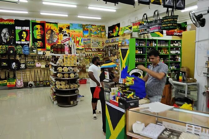 Street Executive Tours And Chauffeur Service Jamaica - Arrival and Drop-Off: Straight to the Door, Not Just the Area